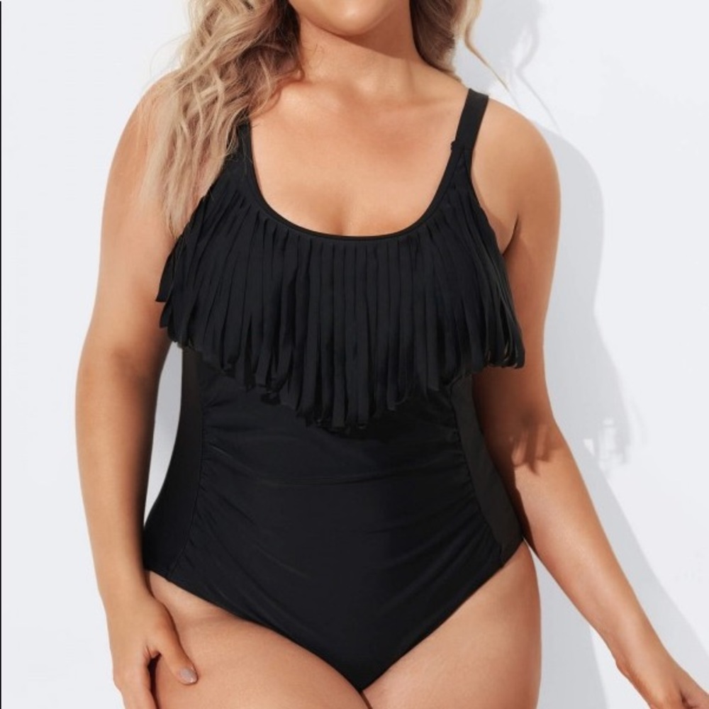 Black V-Neck Fringe Vintage One Piece Swimsuits
